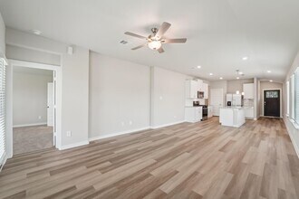 Building Photo - 1659 Shae Oak Ln