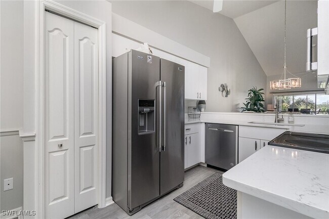 Building Photo - 20760 Country Creek Dr