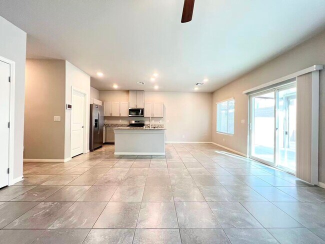 Foto del edificio - 7407 Dragonfruit Ave