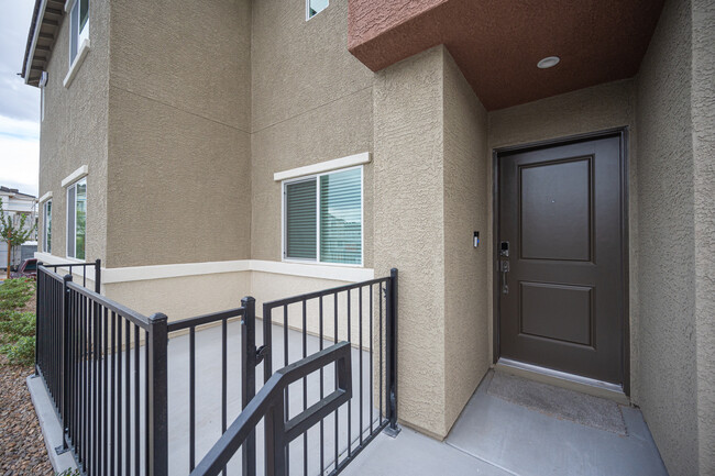 Building Photo - 2731 Amber Glow LN