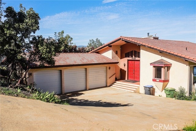 Building Photo - 7548 Evergreen Dr