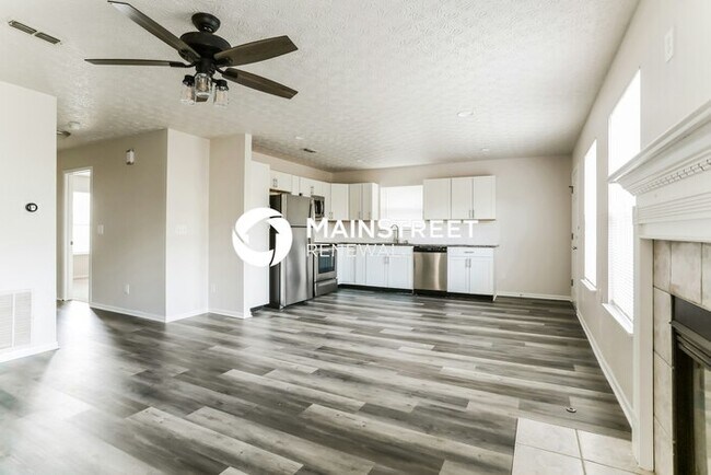 Building Photo - 3 Bedroom Pet-Friendly Home in COLUMBUS, O...