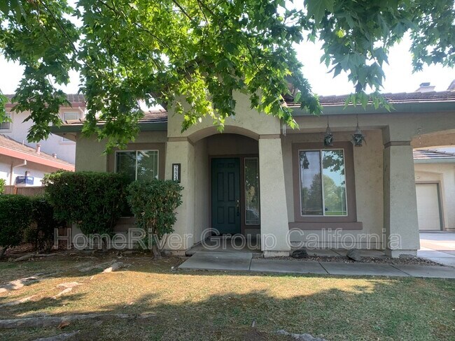 Foto del edificio - 2224 Bastona Dr