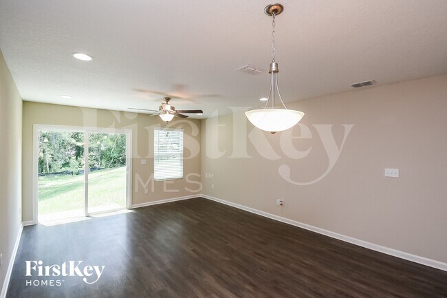 Foto del edificio - 11218 Margarets Landing Pl.