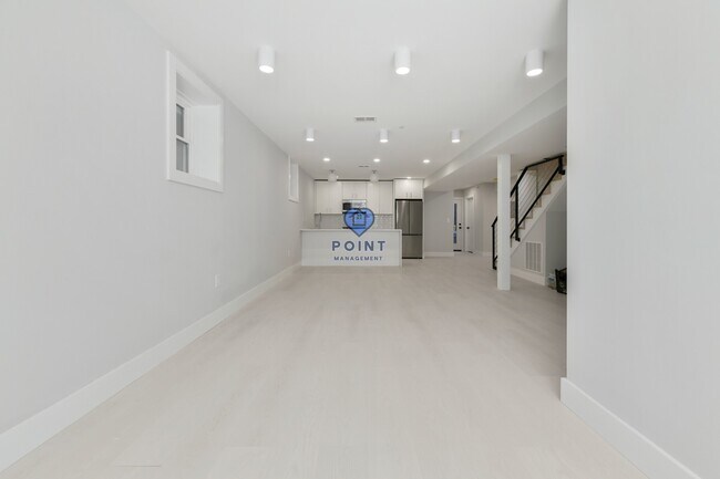 Foto del edificio - 228 Princeton St