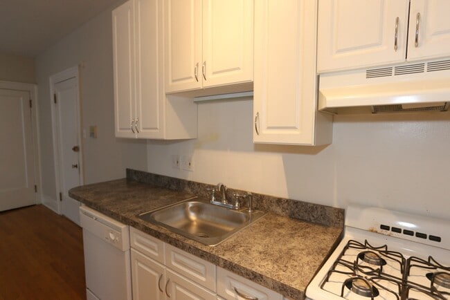 Foto del edificio - 665 W Melrose St