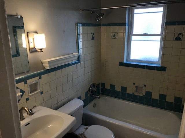 Building Photo - 1226 Franklin Ave