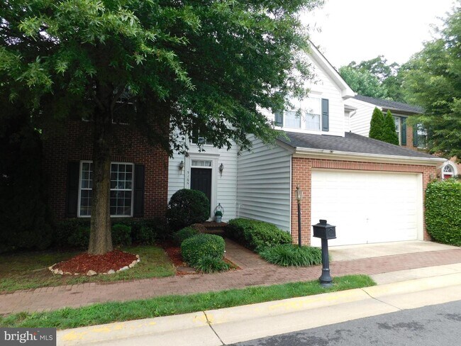 Foto del edificio - 9166 Stonegarden Dr