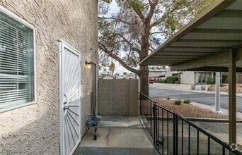 Building Photo - 457 Sellers Pl