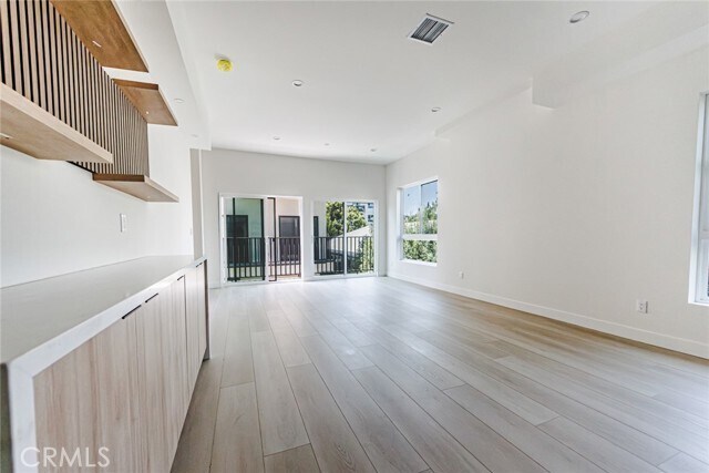 Foto del edificio - 1330 Tamarind Ave