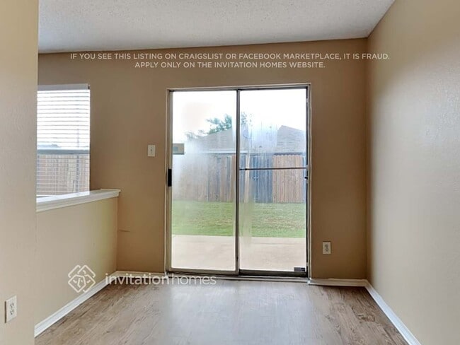Building Photo - 252 Hilltop Dr