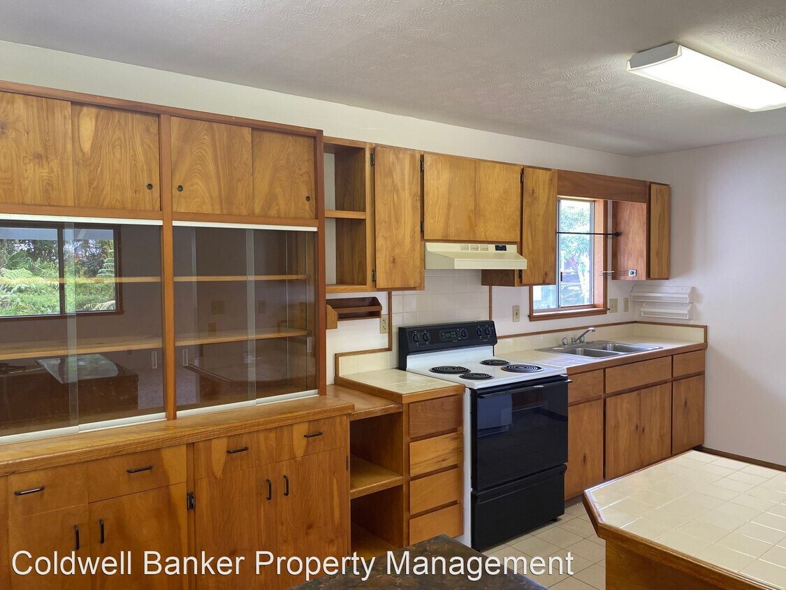 2 br, 2 bath House 1735 Mona Loop House Rental in Hilo, HI