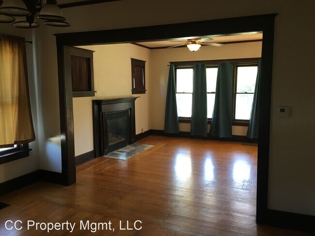 Building Photo - 2 br, 1 bath House - 995 Silverleaf Ave