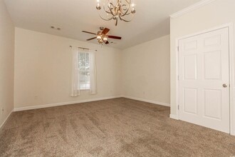 Building Photo - 2954 Yancey Way