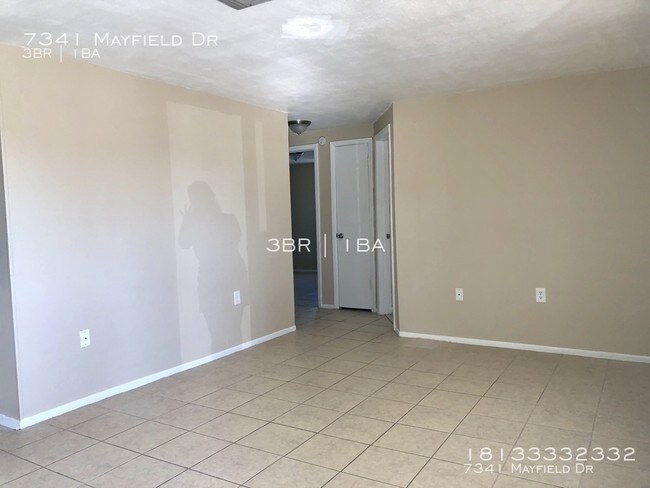 Foto del edificio - 7341 Mayfield Dr