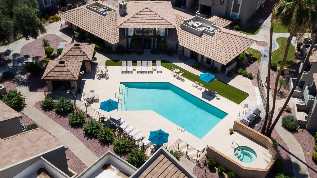 The Bella Apartments Phoenix Az Apartments Com The Bella Apartments Phoenix Az Apartments Com