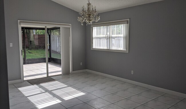 Building Photo - 398 Morning Creek Cir