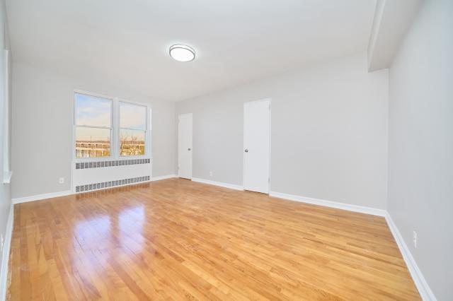 Foto del edificio - 1 bedroom in Bronx NY 10463