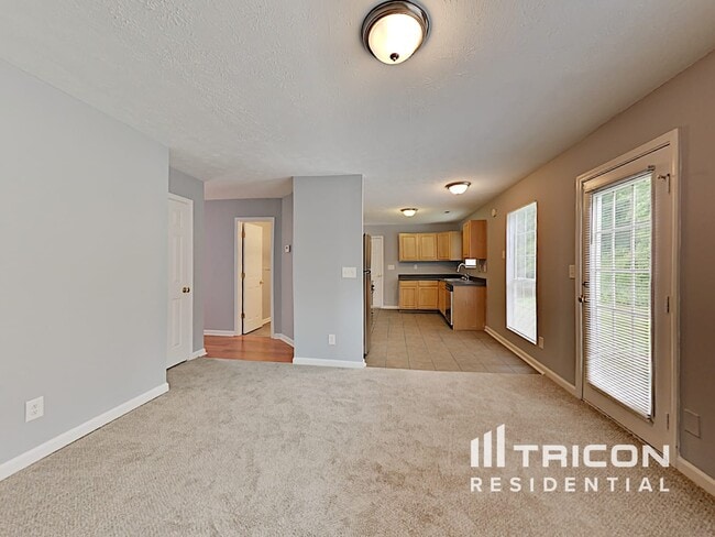 Building Photo - 2996 Aberdeen Way
