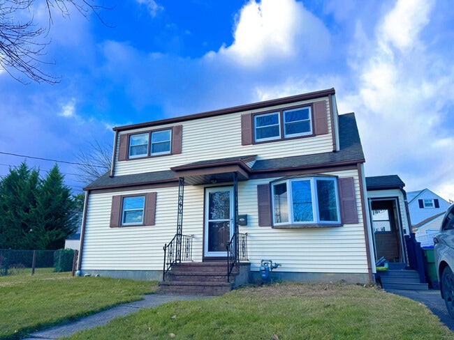 Foto del edificio - 3 Seymour Ave