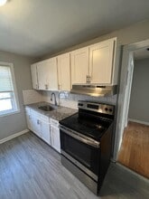 Building Photo - Stuart Apartments