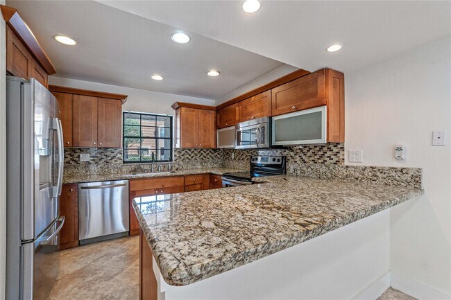 Foto del edificio - 167 NW 115th Terrace