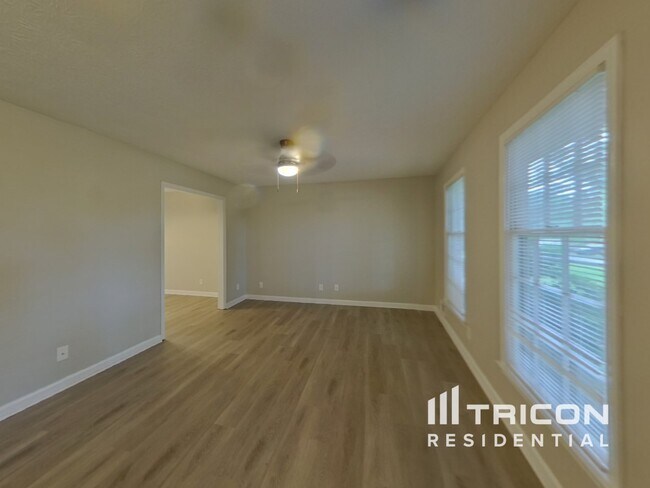 Foto del edificio - 2561 Falcon Ridge Dr SW
