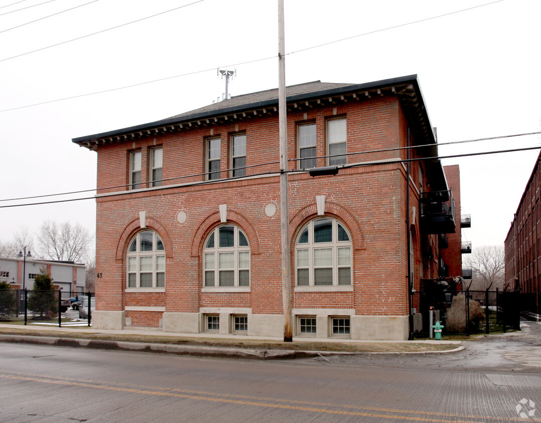 Primary Photo - The H. Lauter Lofts