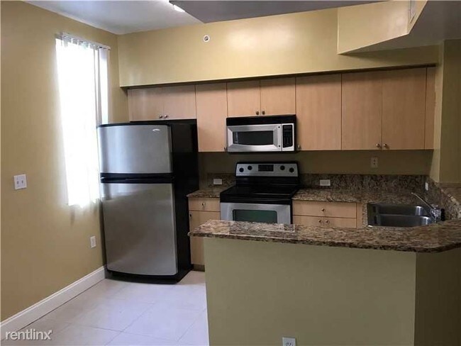 Foto del edificio - 2991 NE 185th St