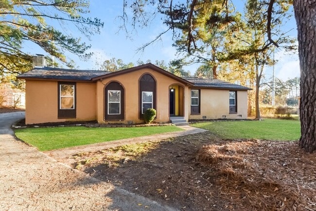 Foto del edificio - 1608 Darnell Rd