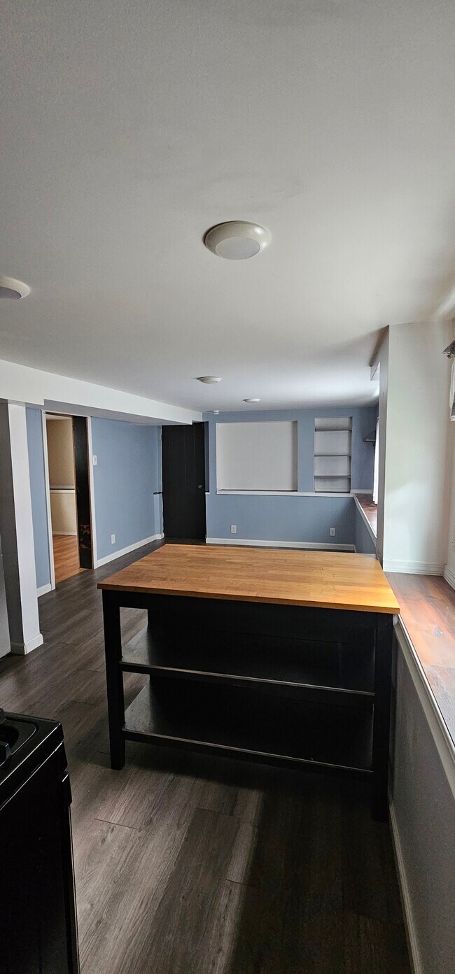 Foto del edificio - 3520 N Narragansett Ave