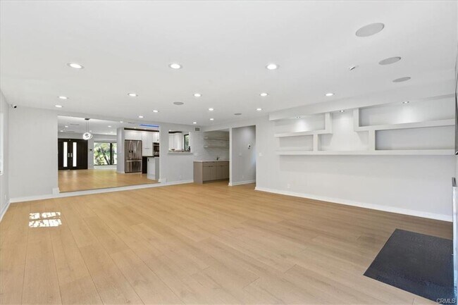 Foto del edificio - 15221 Valley Vista Blvd