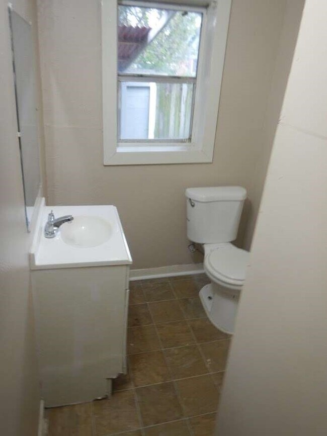 Foto del edificio - 6405 Conley St