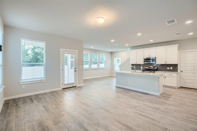 Foto del edificio - 105 Appleberry Ln