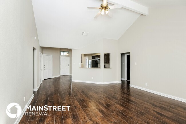 Foto del edificio - 6201 Tempest Dr