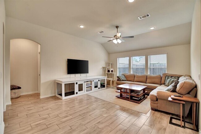 Foto del edificio - 9730 Hazel Fern Ct