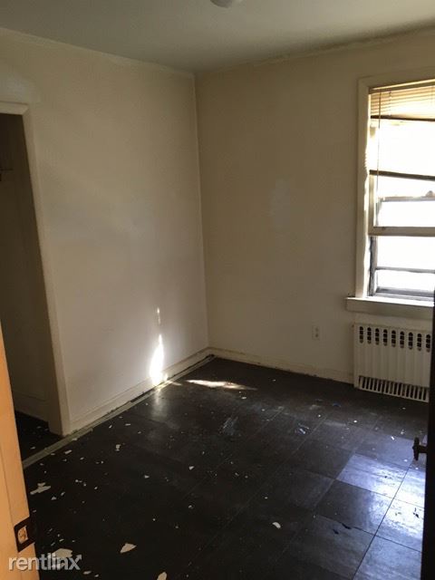 Foto del edificio - 2148 72nd St