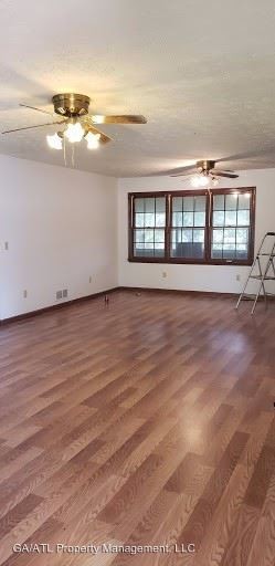 Building Photo - 2 br, 2 bath House - 69 E. Wisemen Lane