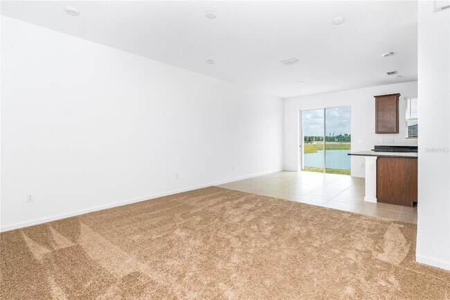 Foto del edificio - 987 Spring Palms Lp