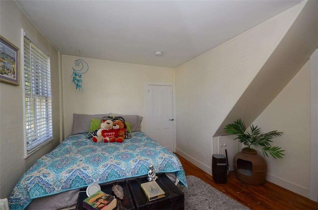 Foto principal - 128 Main St
