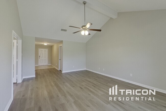 Foto del edificio - 6312 Jasper Lake Dr