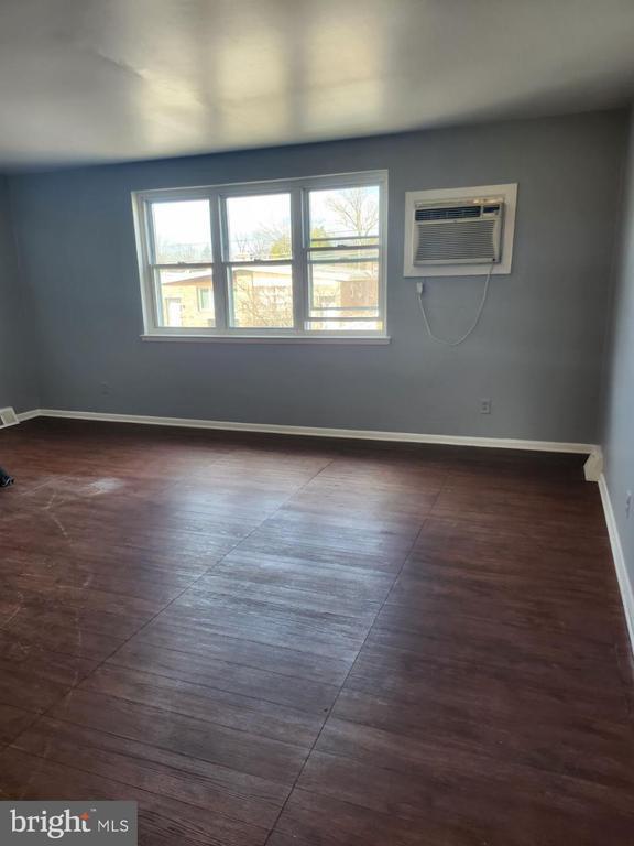 Foto principal - 7951 Algon Ave