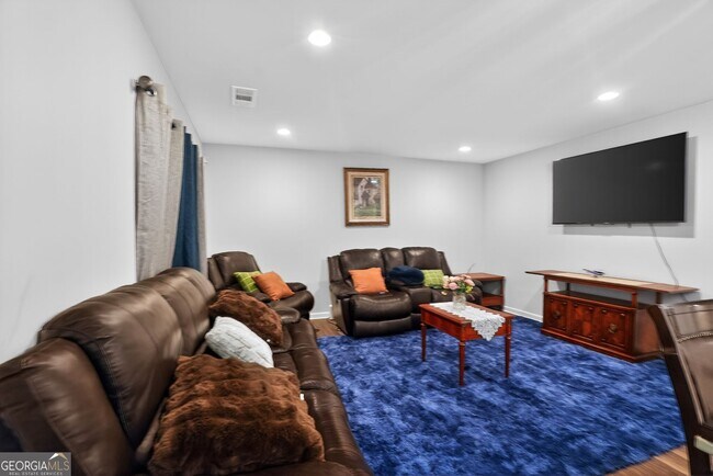 Foto del edificio - 1127 2nd St NW