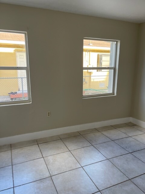 Foto del edificio - 520 E 14th St