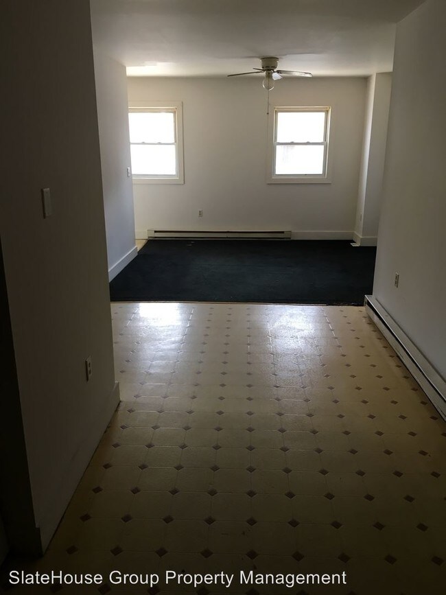 Foto del edificio - 207 W Market St
