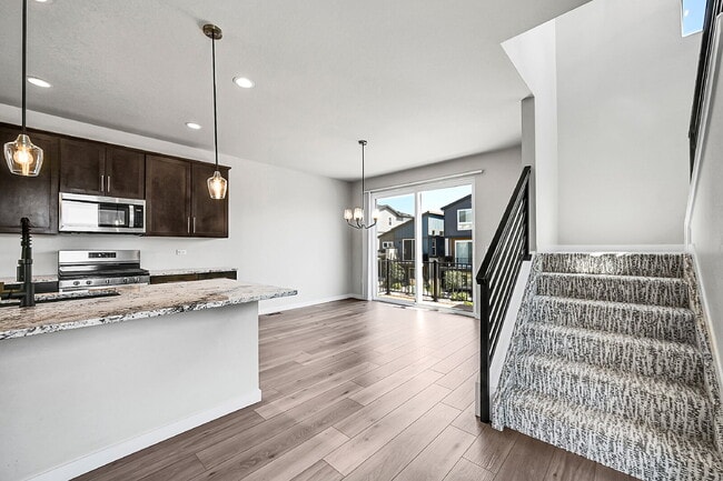 Building Photo - $2,650 - 4 bed, 3.5 bath updated home in C...