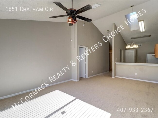Building Photo - 1651 Chatham Cir
