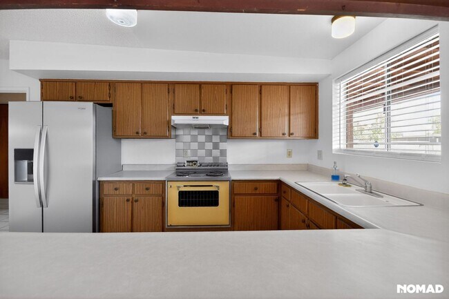 Foto del edificio - 938 N Larry Pl