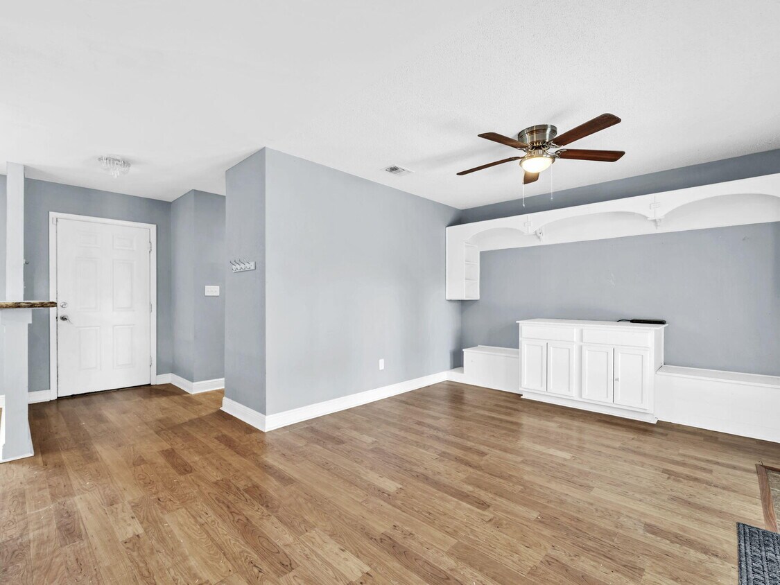 Foto principal - 627 Ferretti Ave