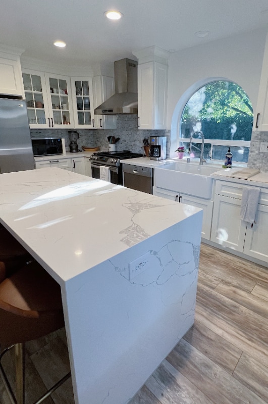 Foto del edificio - 9161 Kneeland Ct